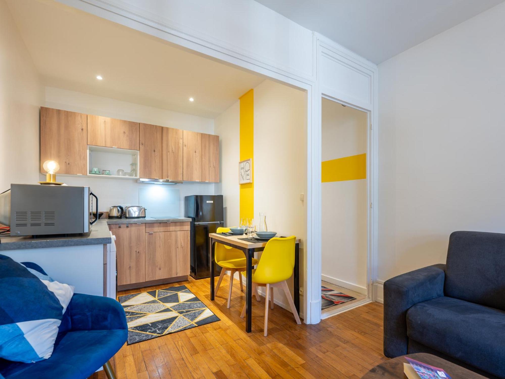 Le Dedieu - Hypercentre Garage Gratuit Wifi Netflix Amazon Prime Villeurbanne Exterior photo