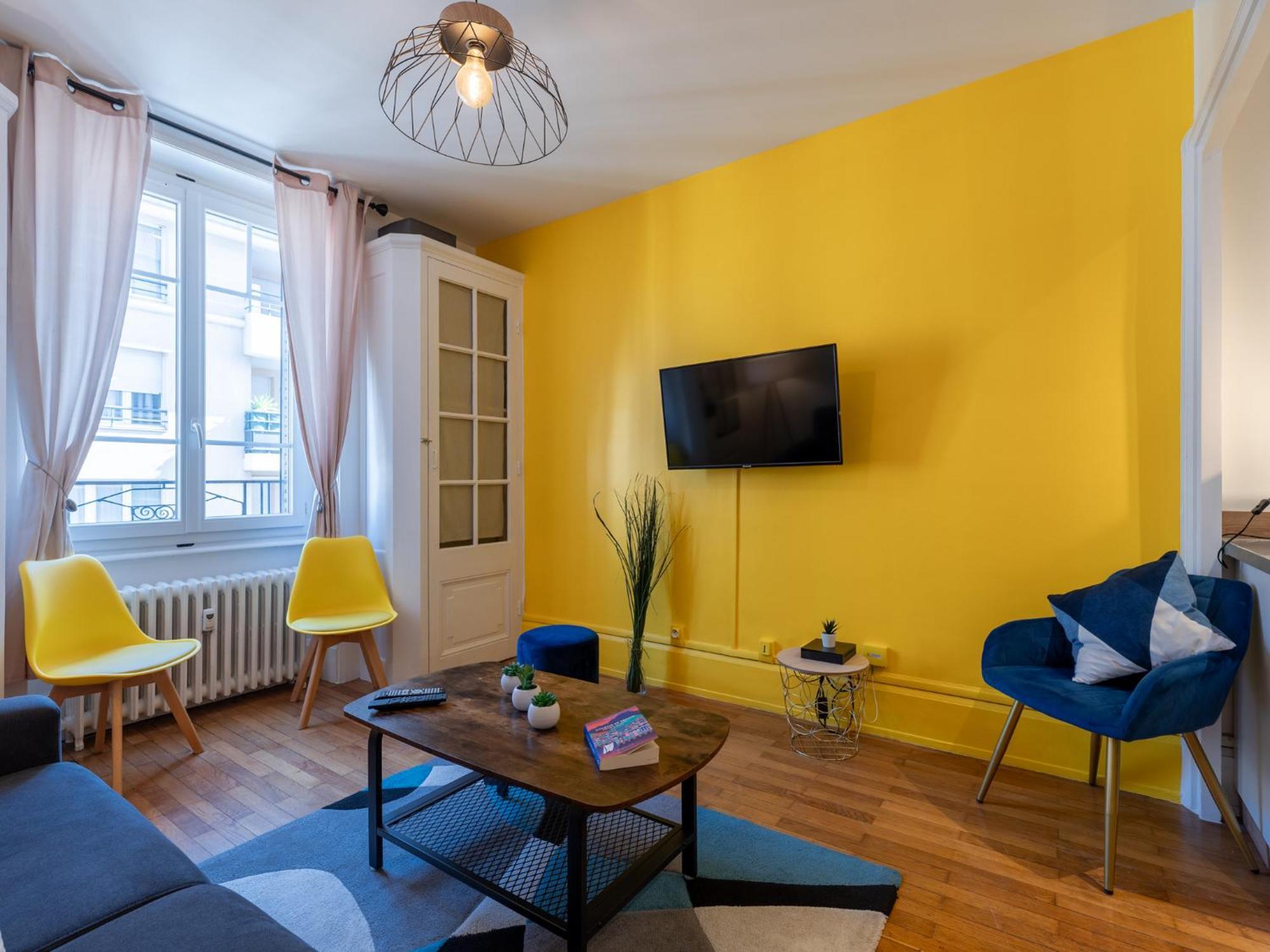 Le Dedieu - Hypercentre Garage Gratuit Wifi Netflix Amazon Prime Villeurbanne Exterior photo